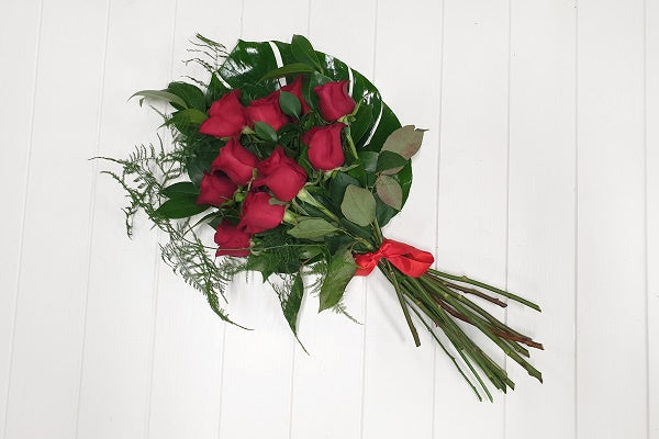 Long Stem Red Roses